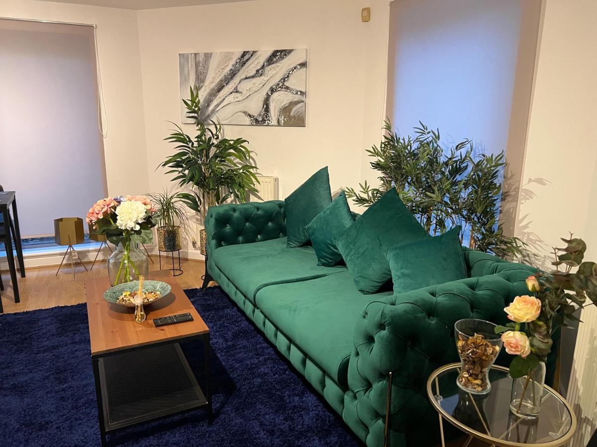 Poplar Guest House ลอนดอน ภายนอก รูปภาพ