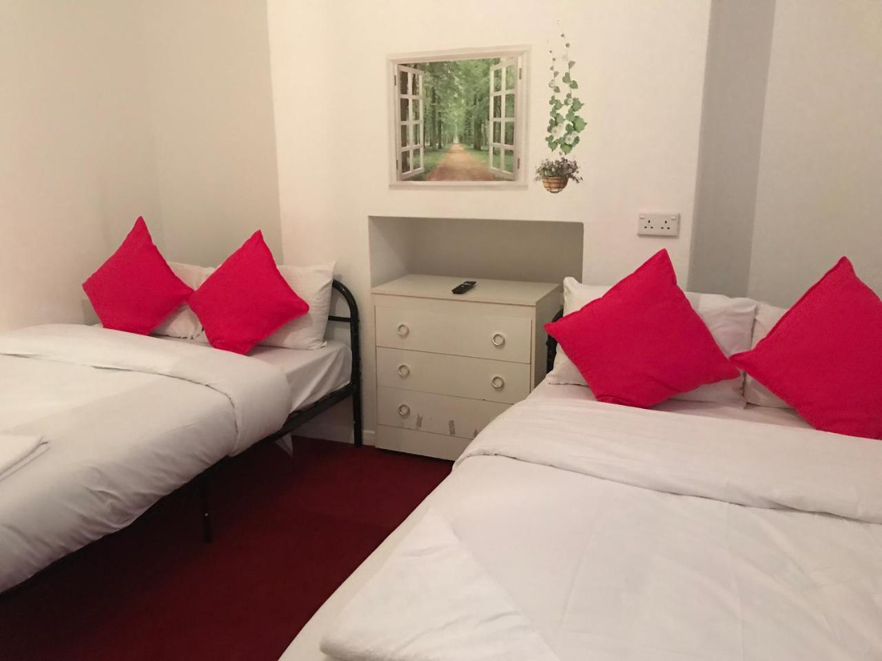 Poplar Guest House ลอนดอน ภายนอก รูปภาพ